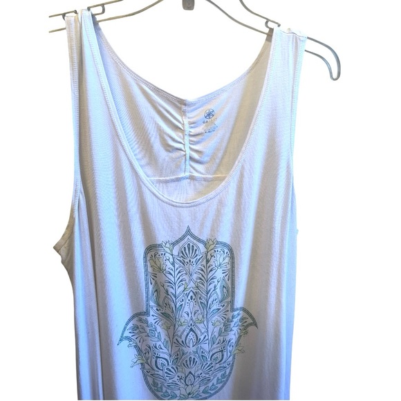GAIAM Tops - GAIAM Hamsa White & Green Flowy Yoga Tank Top Shirt Activewear Woman’s Size XL